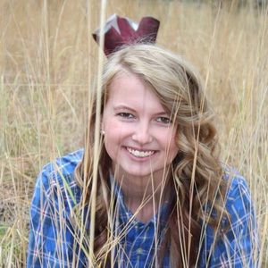 Meet your Posher, Alexea